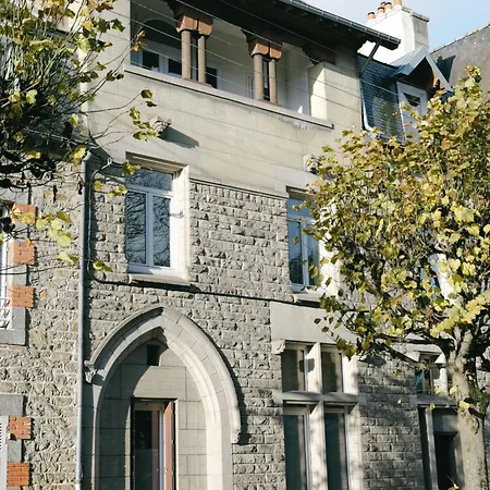 Lefort - L'oasis Urbaine - Charme Ancien Et Douceur Bretonne * Guingamp